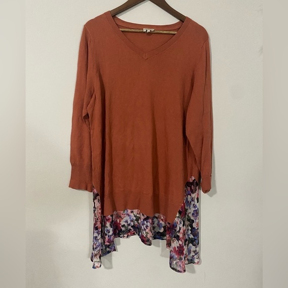 LOGO by Lori Goldstein - Sweater Top with Floral accent - Picture 1 of 12